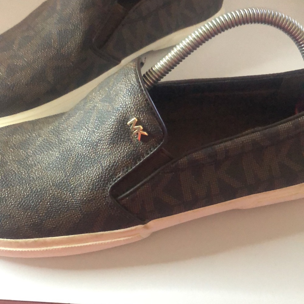 Women’s MK slip on canvas shoes - Picture 7 of 10